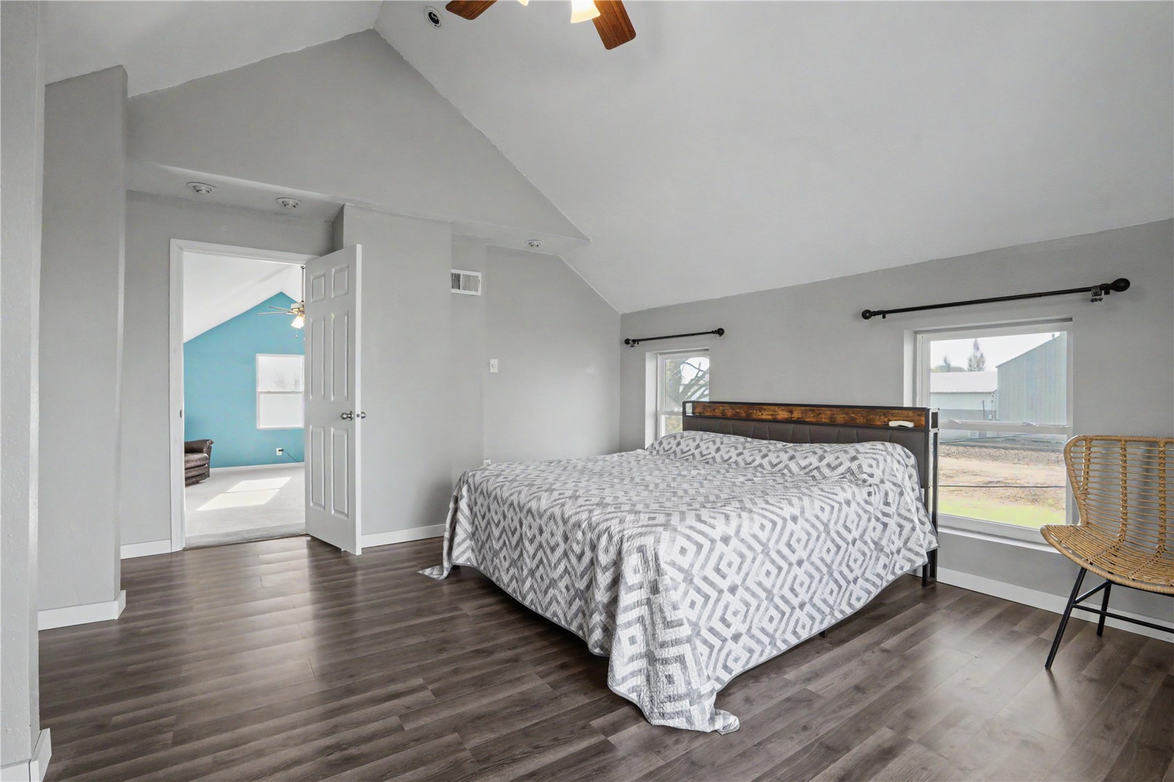 250 Vanderbilt Street Fairfax IA 52228