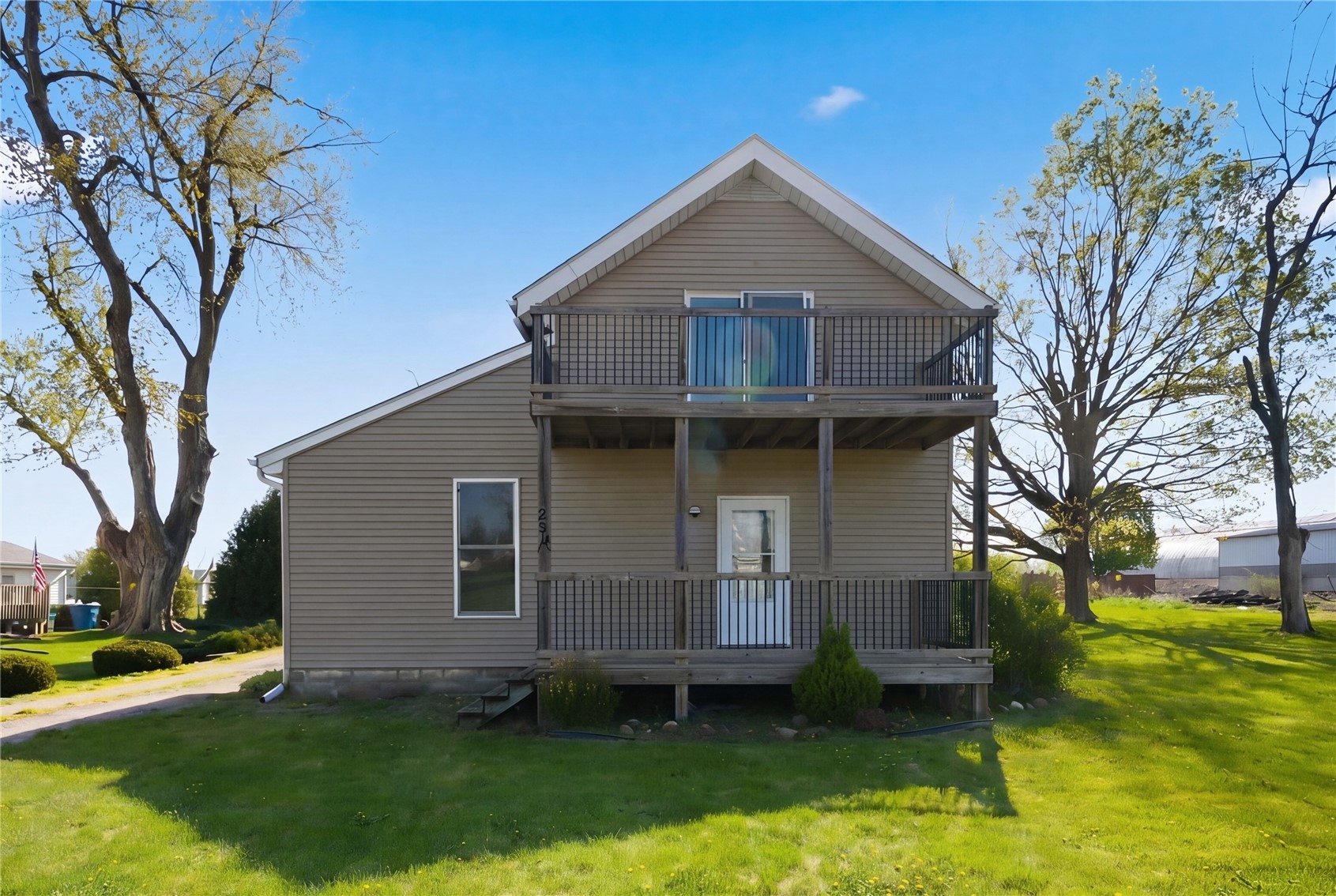 250 Vanderbilt Street Fairfax IA 52228