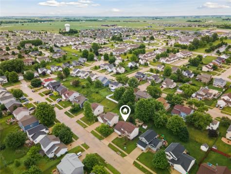 2975 Baker Street Marion IA 52302