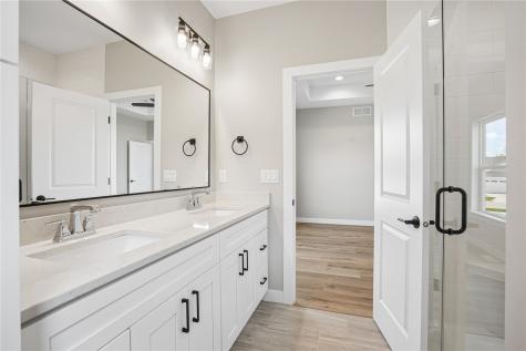1415 Legend Drive Tiffin IA 52340