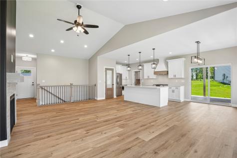 1415 Legend Drive Tiffin IA 52340