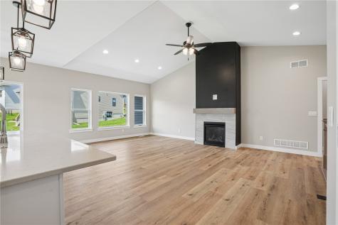 1415 Legend Drive Tiffin IA 52340
