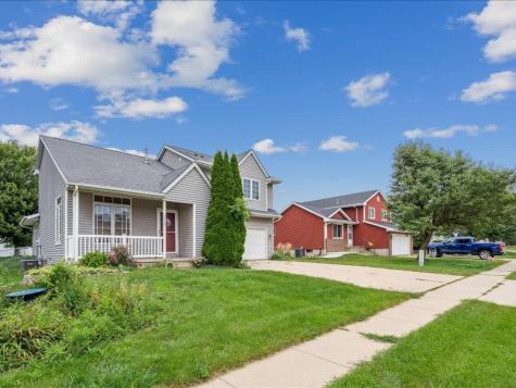 3450 Whitehall Avenue Marion IA 52302