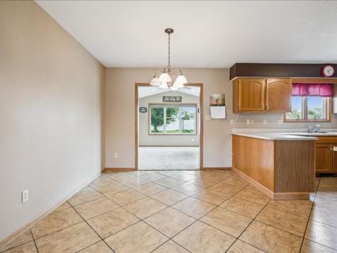 3450 Whitehall Avenue Marion IA 52302