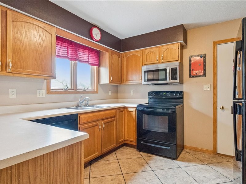 3450 Whitehall Avenue Marion IA 52302