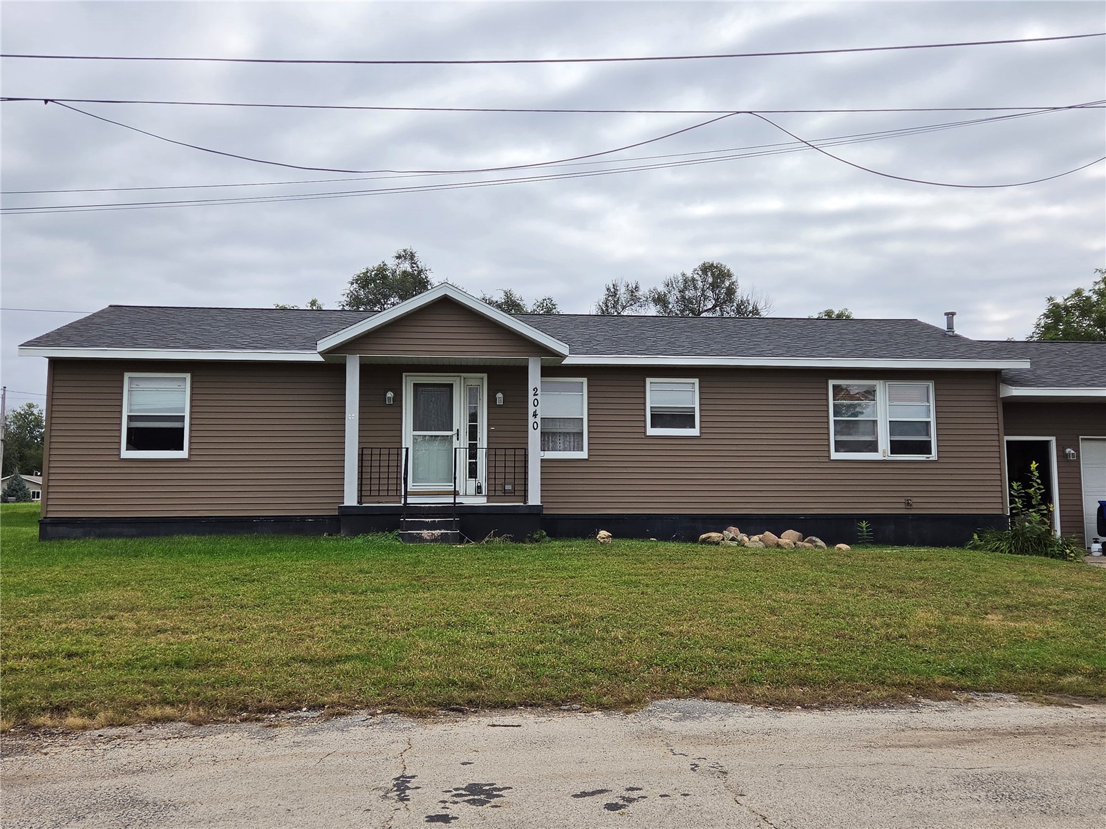 2040 Riverview Street SE Cedar Rapids IA 52403