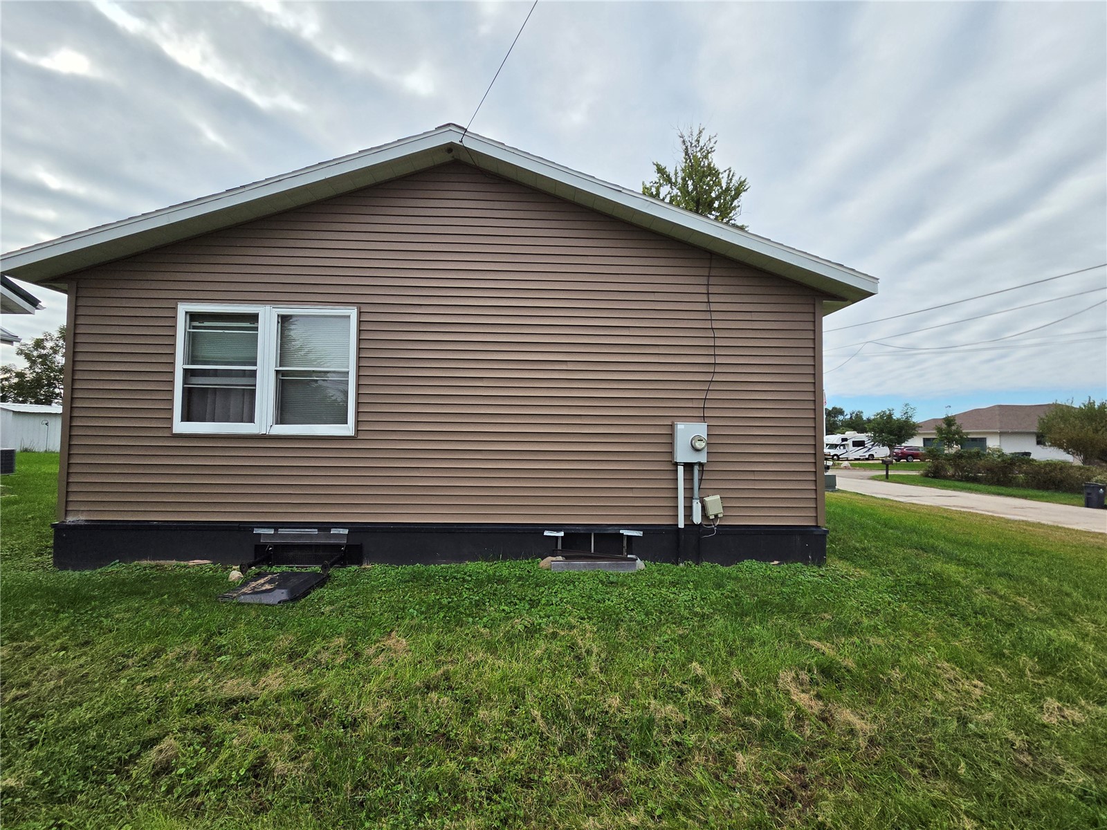 2040 Riverview Street SE Cedar Rapids IA 52403