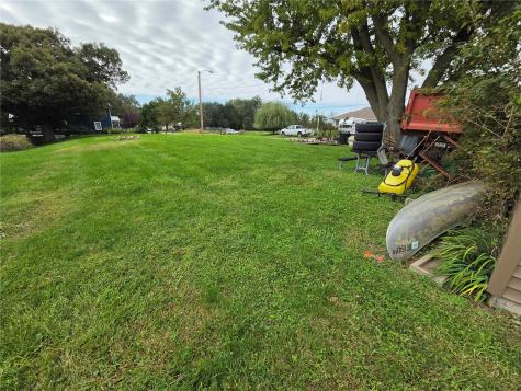 2040 Riverview Street SE Cedar Rapids IA 52403