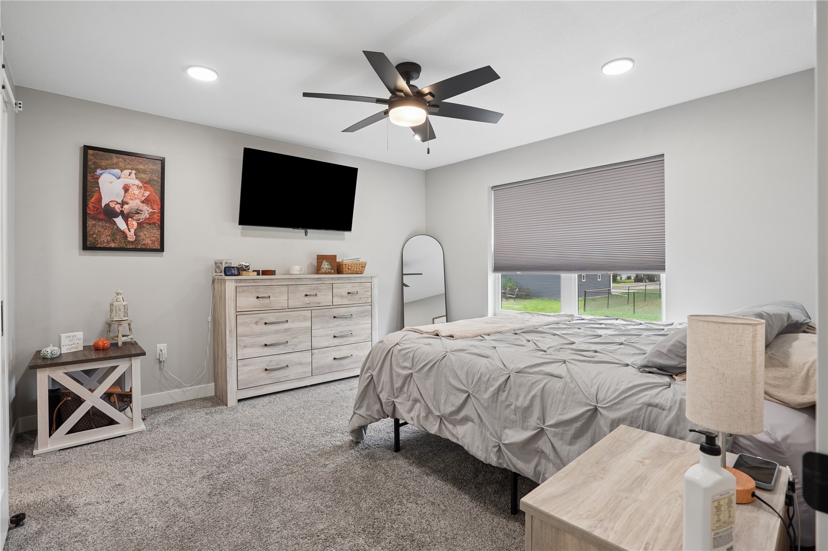 502 E Walnut Street IA 52326