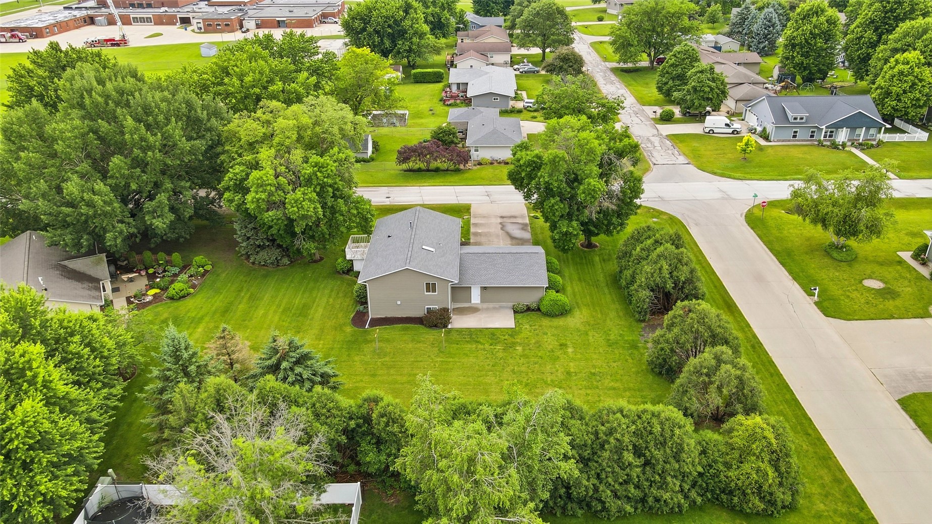 2905 G Street Amana IA 52203