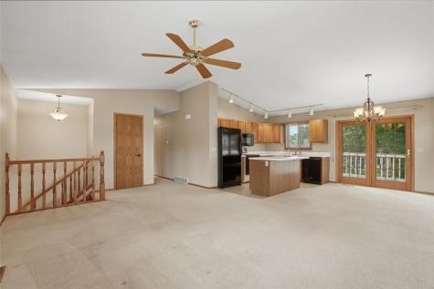 2905 G Street Amana IA 52203