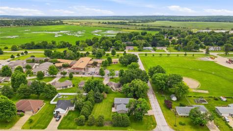2905 G Street Amana IA 52203