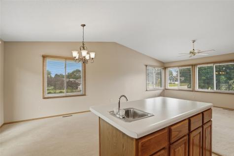 2905 G Street Amana IA 52203