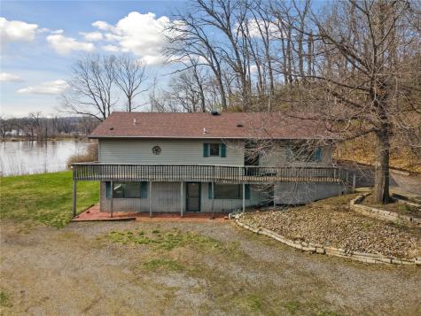 7300 42nd Street NE Cedar Rapids IA 52411