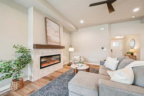430 S Seven Oaks Road North Liberty IA 52317