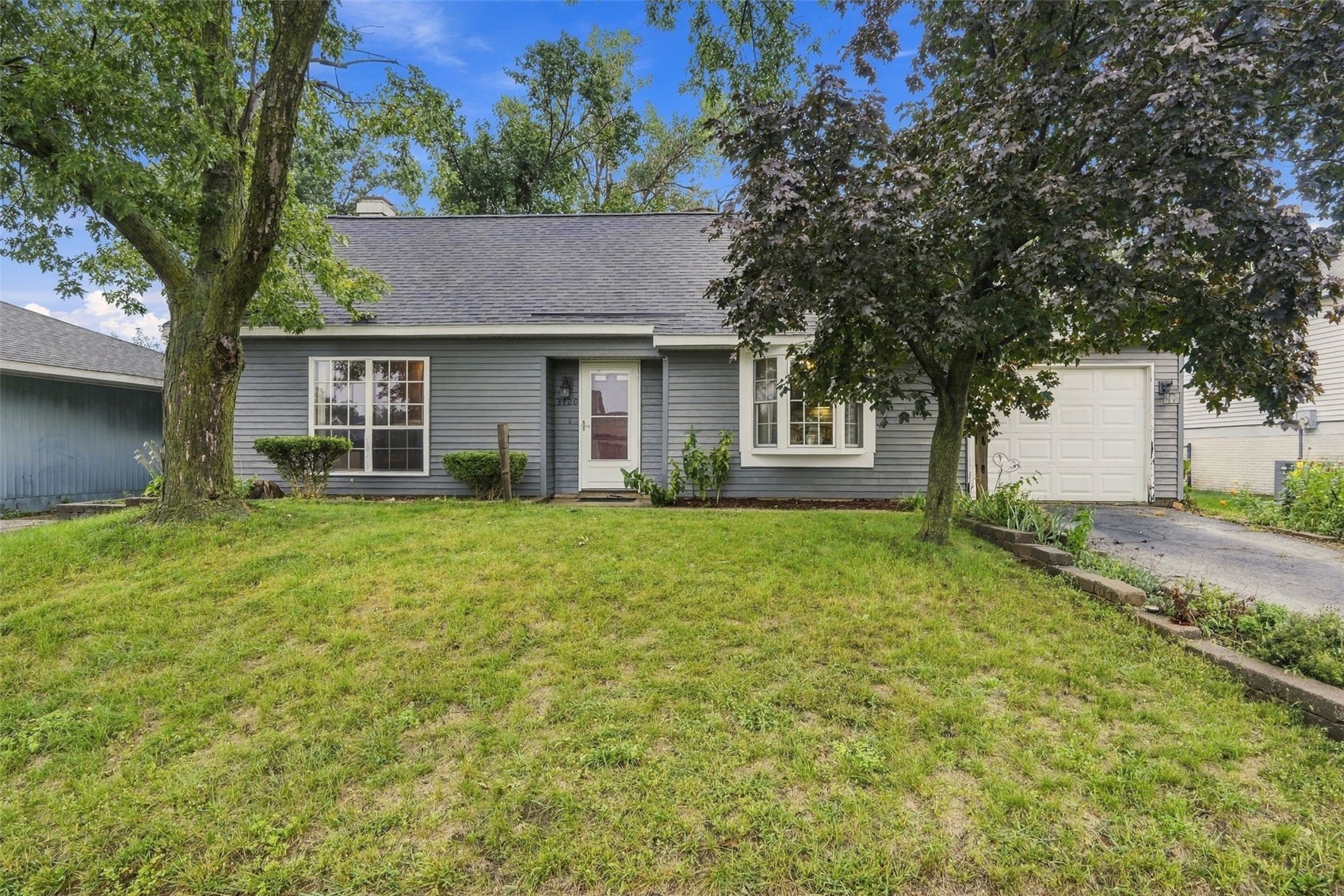 3720 Blue Mound Drive NE Cedar Rapids IA 52402
