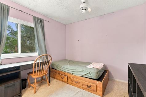 3720 Blue Mound Drive NE Cedar Rapids IA 52402