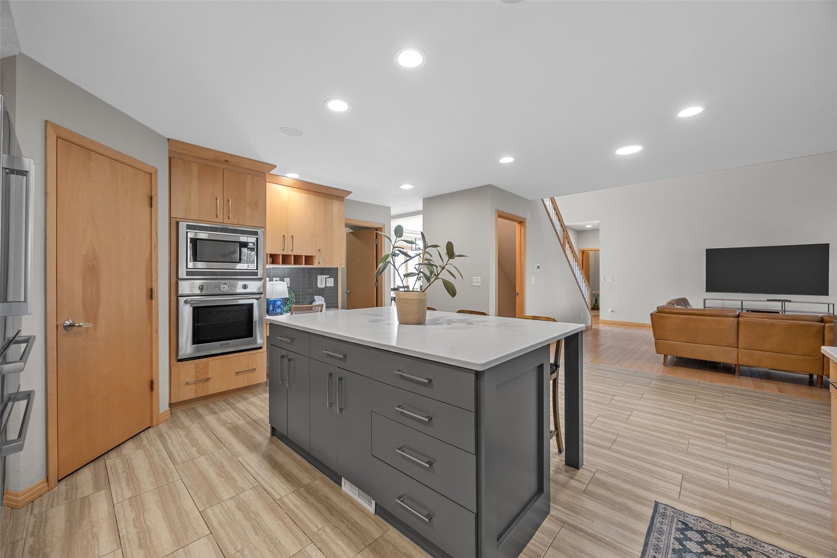 482 Butternut Iowa City IA 52246
