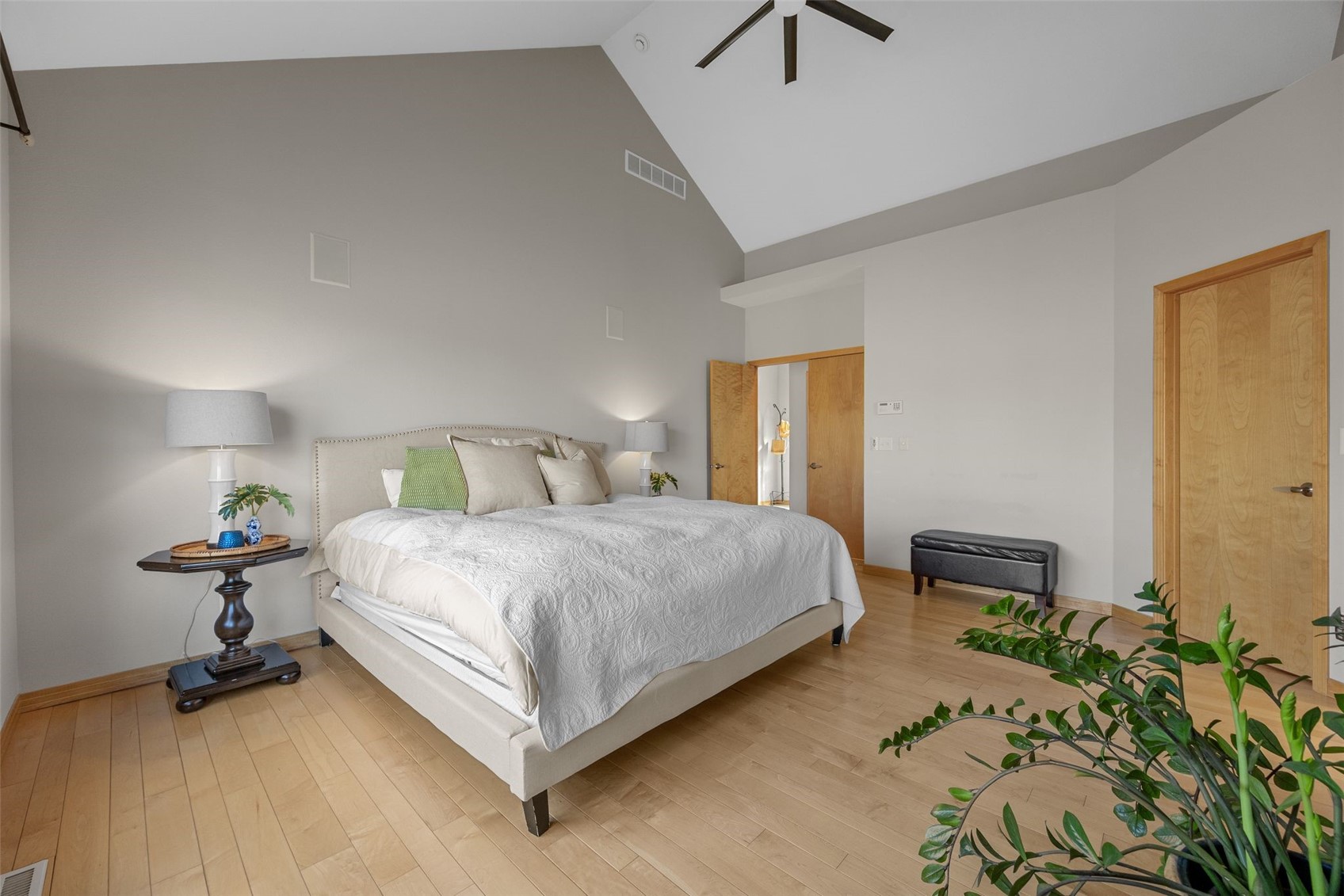 482 Butternut Iowa City IA 52246