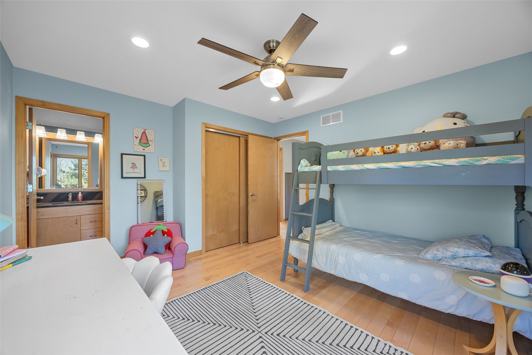482 Butternut Iowa City IA 52246