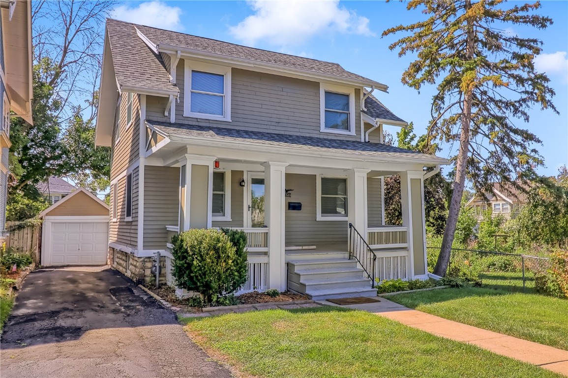1821 Ridgewood Terrace SE Cedar Rapids IA 52403