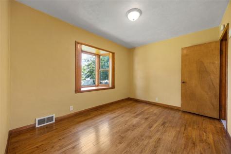 1244 29th Street NE Cedar Rapids IA 52402