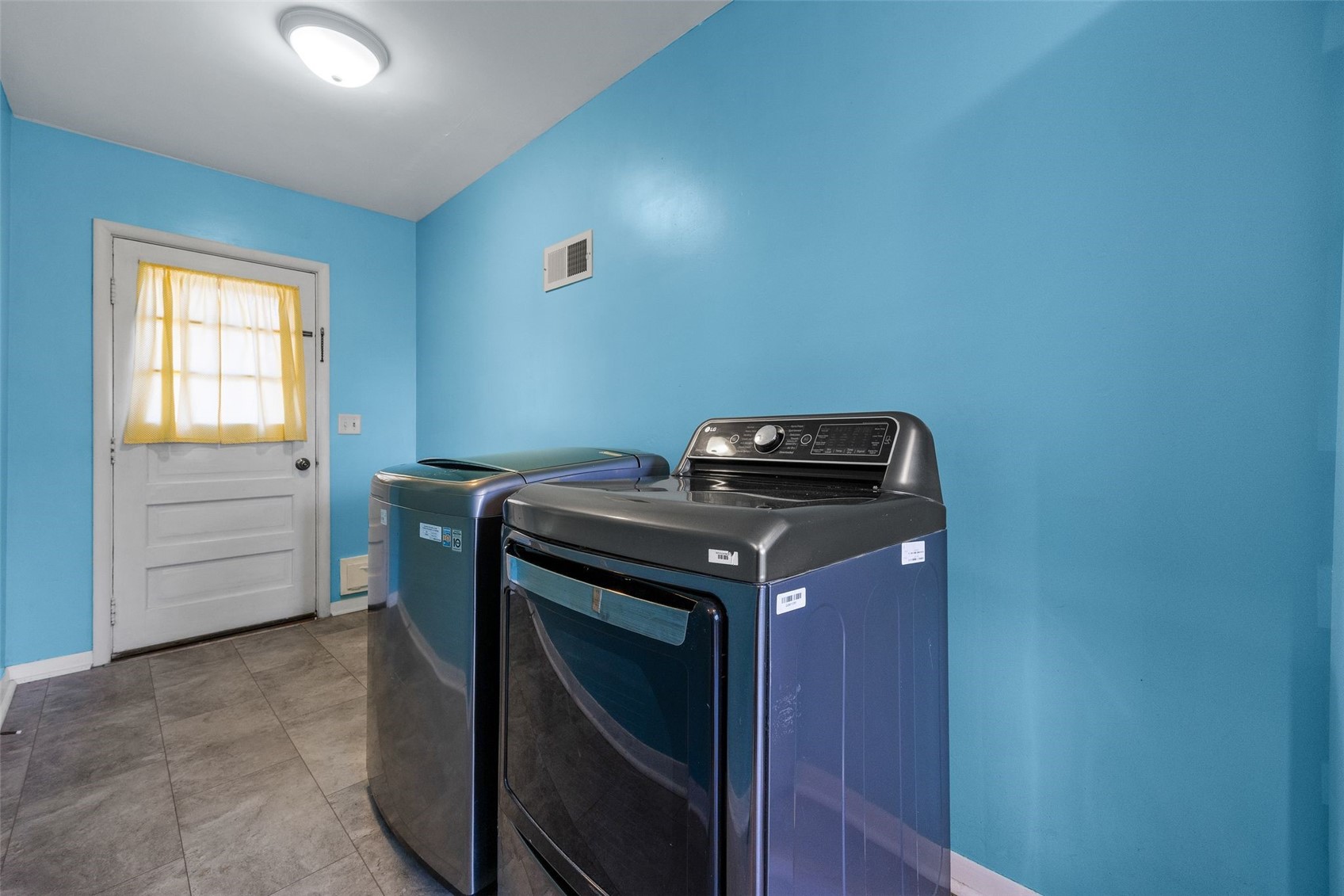 1244 29th Street NE Cedar Rapids IA 52402