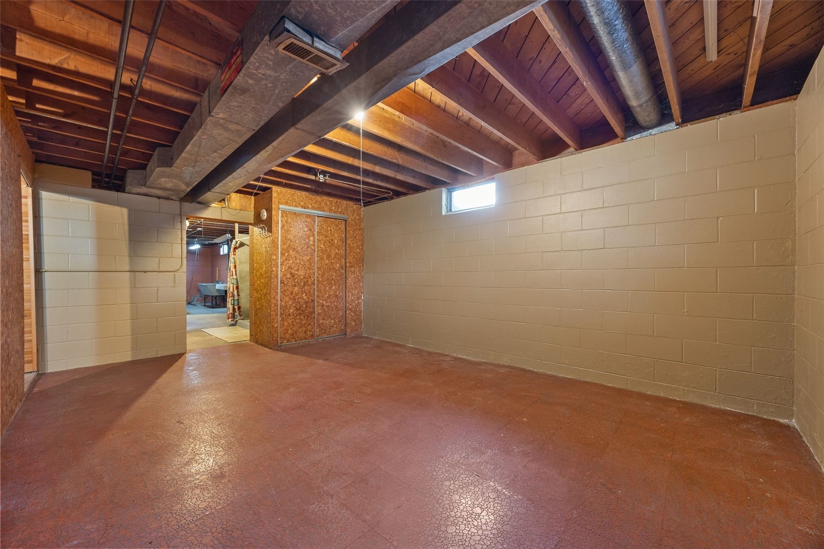 1244 29th Street NE Cedar Rapids IA 52402