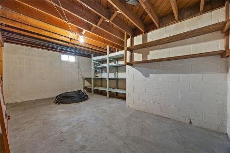 1244 29th Street NE Cedar Rapids IA 52402