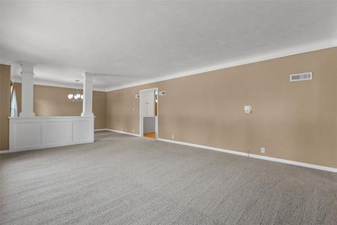 1244 29th Street NE Cedar Rapids IA 52402