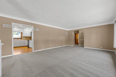 1244 29th Street NE Cedar Rapids IA 52402