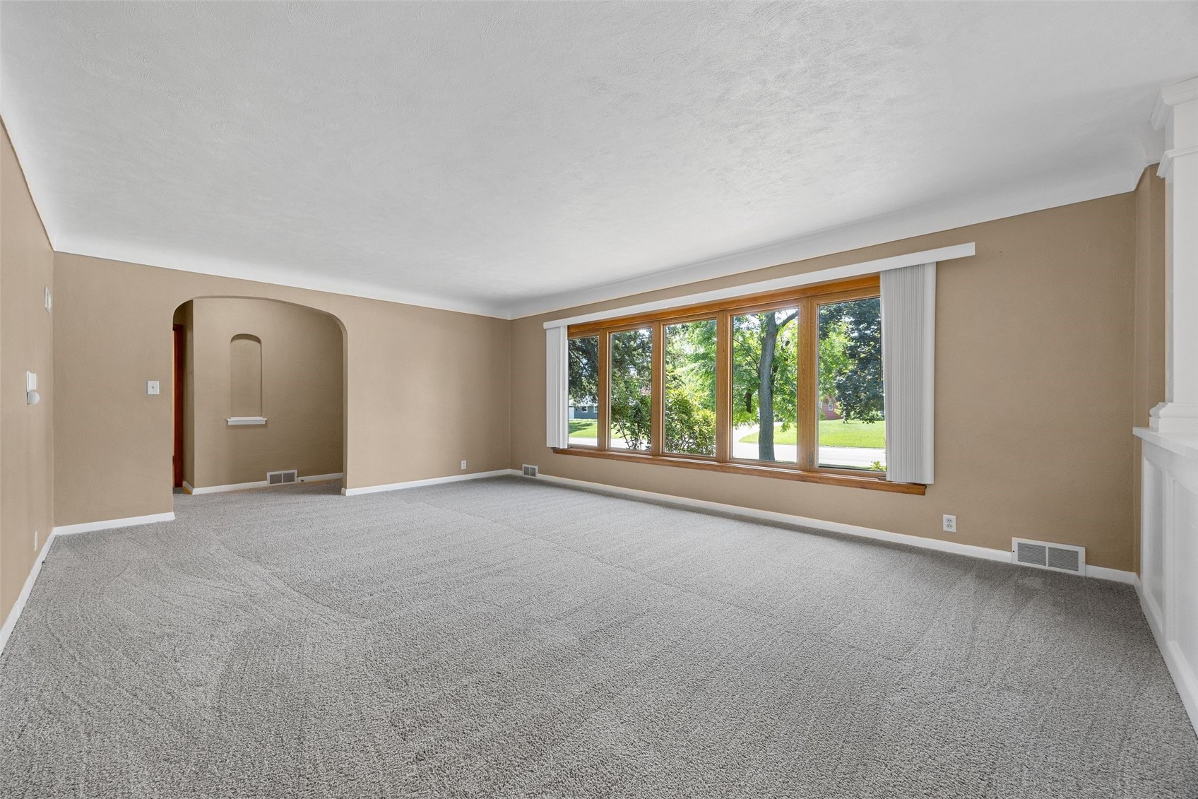 1244 29th Street NE Cedar Rapids IA 52402