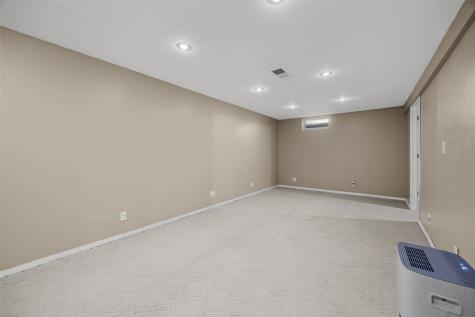 987 20th Street Marion IA 52302