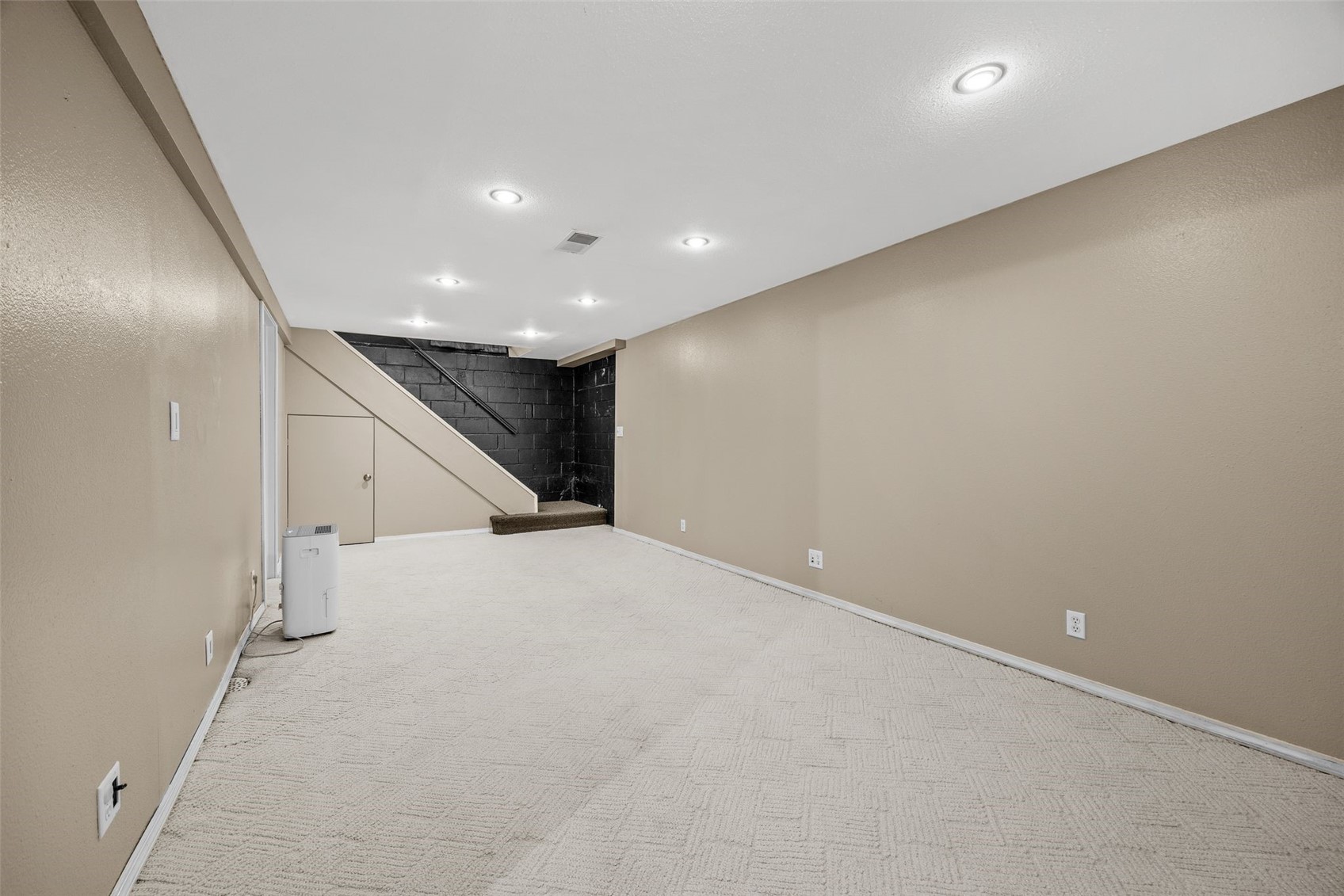 987 20th Street Marion IA 52302