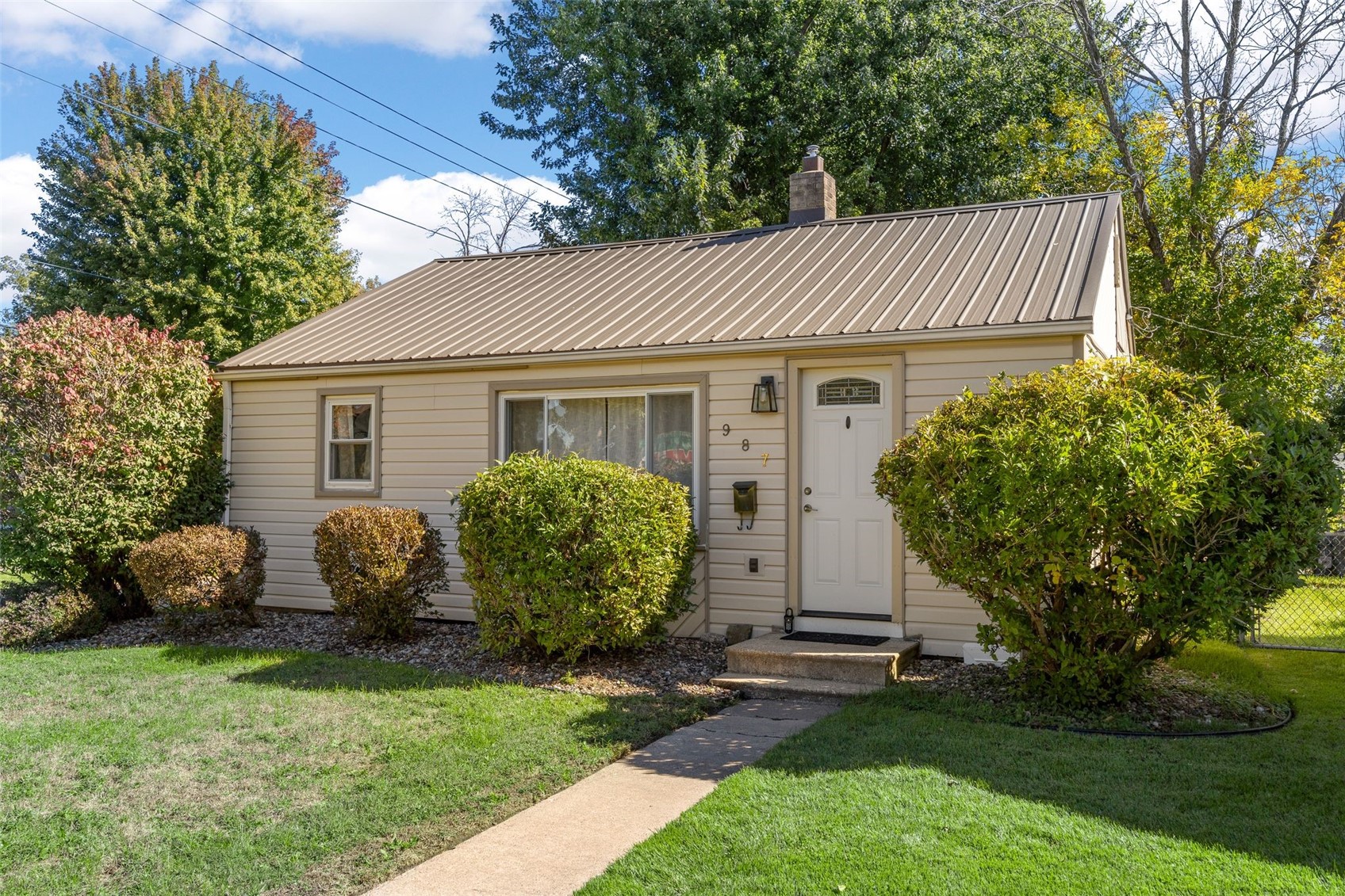 987 20th Street Marion IA 52302
