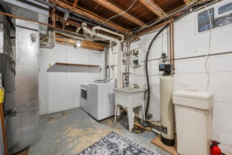 987 20th Street Marion IA 52302