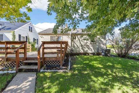 987 20th Street Marion IA 52302