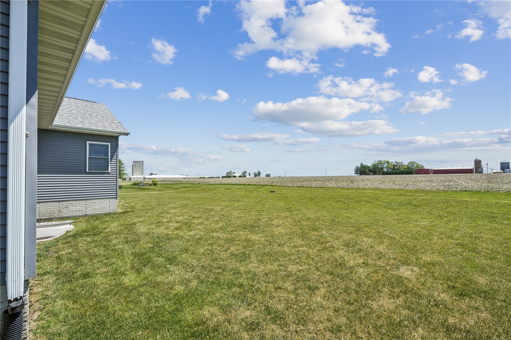 505 11th Avenue Clarence IA 52216