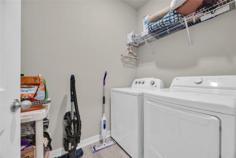 3325 Craven Drive Coralville IA 52241