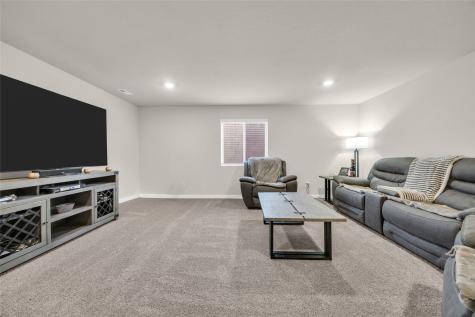3325 Craven Drive Coralville IA 52241