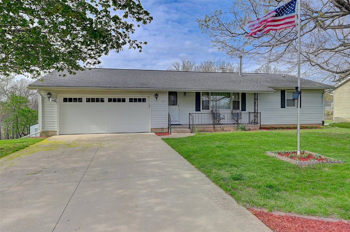 100 Sunset Drive Anamosa IA 52205