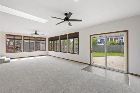 3013 Ravenwood Terrace NW Cedar Rapids IA 52405