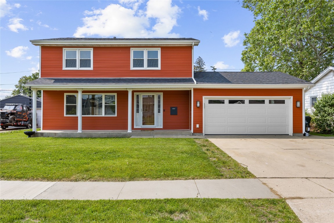 3013 Ravenwood Terrace NW Cedar Rapids IA 52405