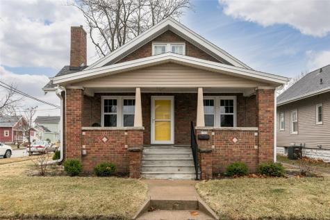 1724 Hamilton Street SW Cedar Rapids IA 52404