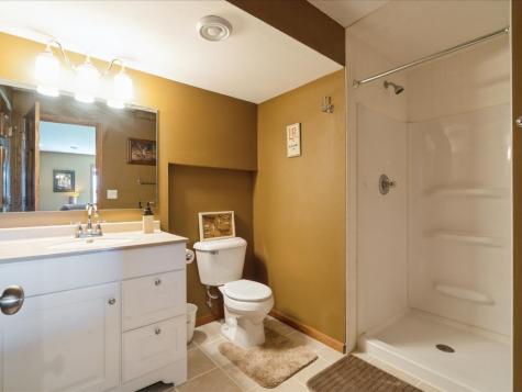 6709 Harrison Road SW Cedar Rapids IA 52404
