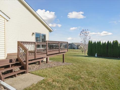 6709 Harrison Road SW Cedar Rapids IA 52404