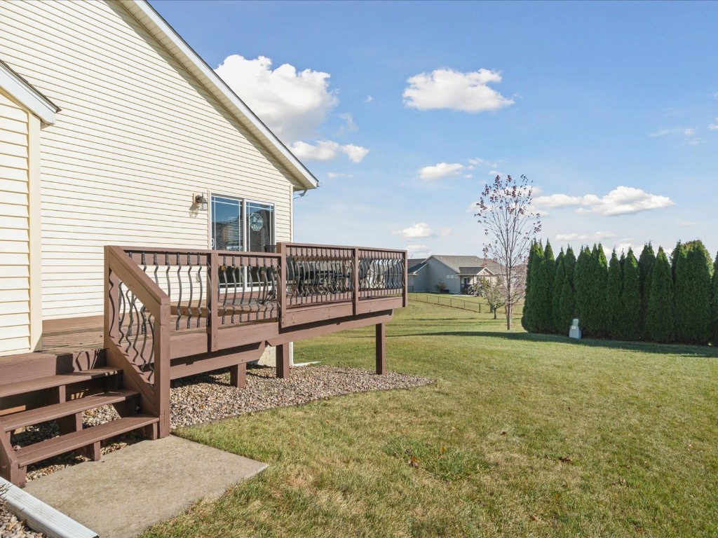 6709 Harrison Road SW Cedar Rapids IA 52404