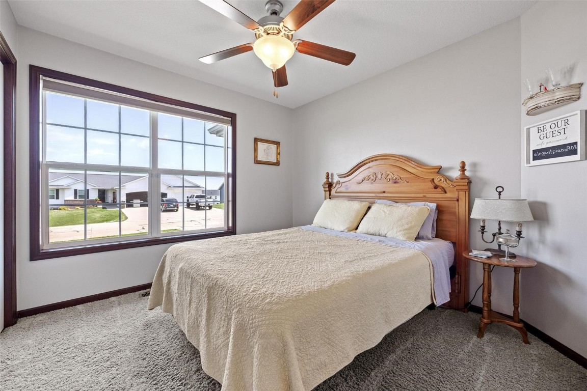 4596 Creekview Trail Palo IA 52324