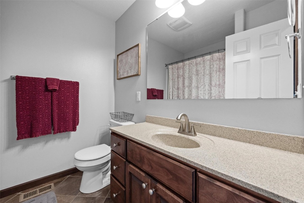 4596 Creekview Trail Palo IA 52324