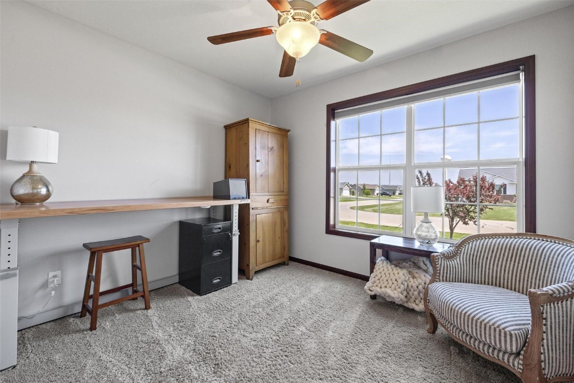 4596 Creekview Trail Palo IA 52324